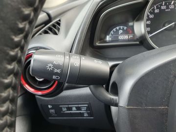 Car image 36