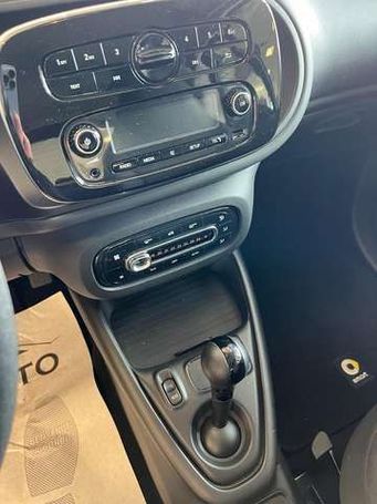 Smart ForTwo EQ 60 kW image number 8