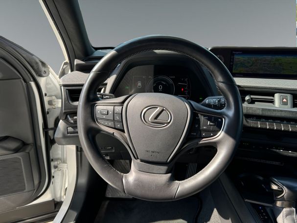 Lexus UX 250h Luxury Line E-FOUR 135 kW image number 13