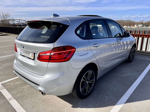 BMW 220i Active Tourer 141 kW image number 10