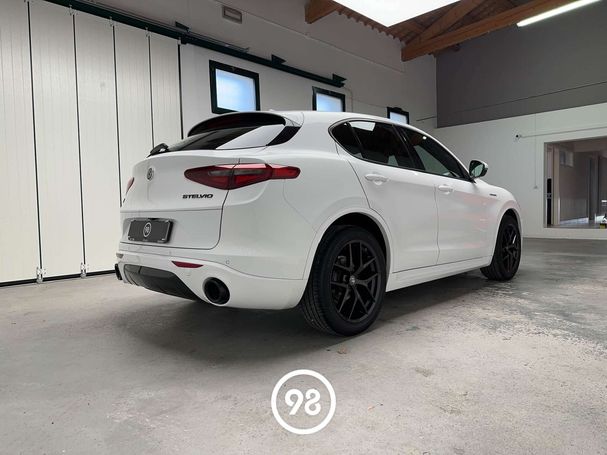 Alfa Romeo Stelvio 2.2 Q4 154 kW image number 4