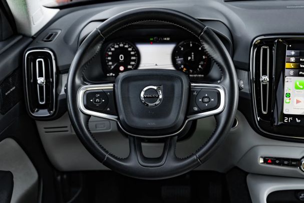 Volvo XC40 D3 Inscription 110 kW image number 38