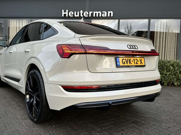 Audi e-tron 50 quattro Sportback 230 kW image number 8