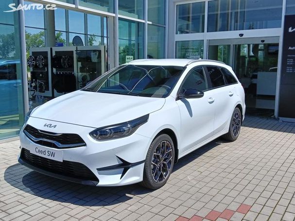 Kia Ceed 1.5 T-GDI 103 kW image number 1