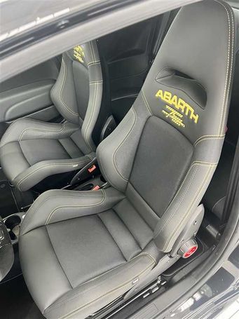 Abarth 695 132 kW image number 7