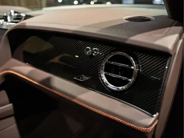 Car image 45