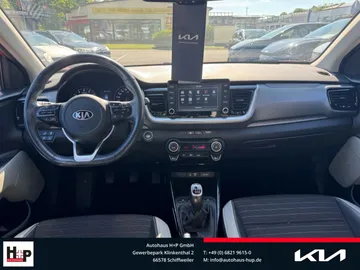 Car image 21