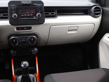 Car image 20