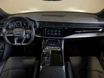 Car image 44