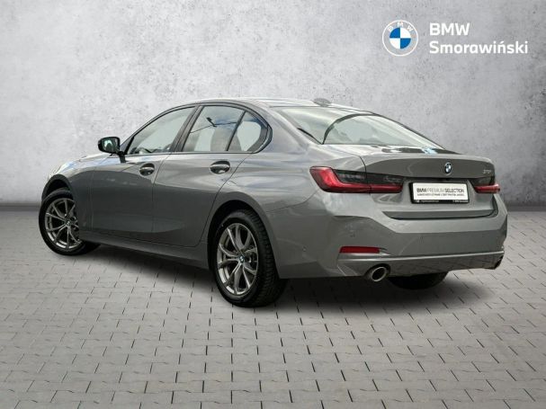 BMW 318i 115 kW image number 4