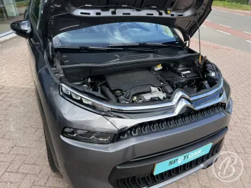 Car image 49