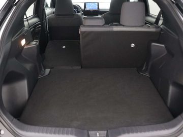 Car image 36