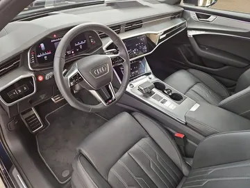 Car image 29