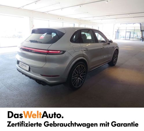 Porsche Cayenne E-Hybrid 346 kW image number 2