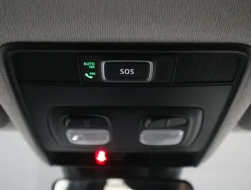 Car image 40