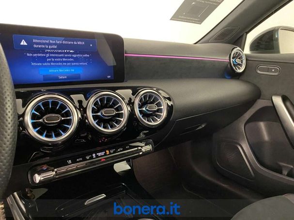 Mercedes-Benz A 180 100 kW image number 16