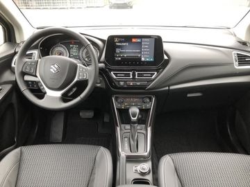 Car image 13