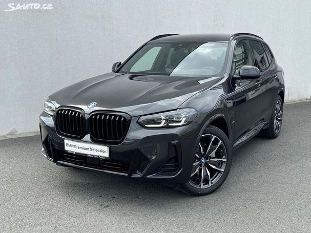 BMW X3 xDrive30e 215 kW image number 1