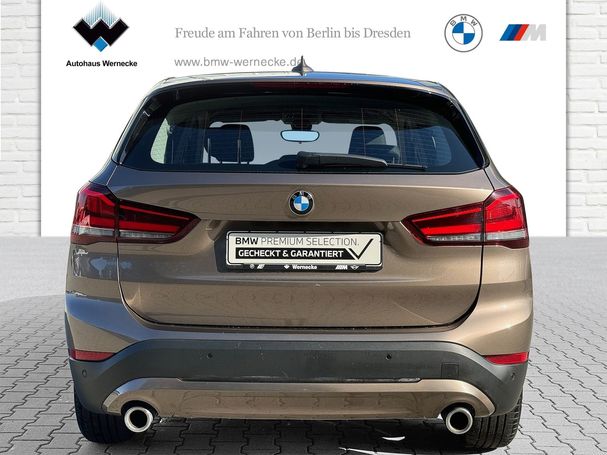 BMW X1 sDrive20i Advantage 141 kW image number 3