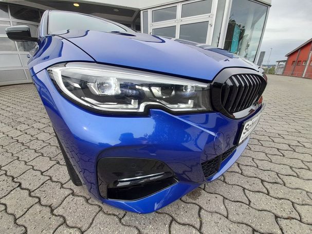 BMW 318i M Sport 115 kW image number 11