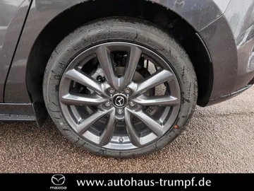 Car image 24