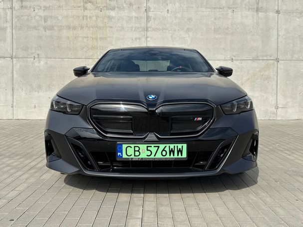 BMW i5 M60 xDrive 440 kW image number 3