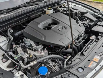 Car image 23