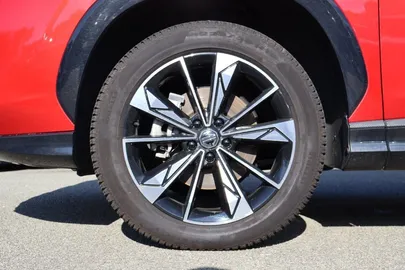 Car image 30