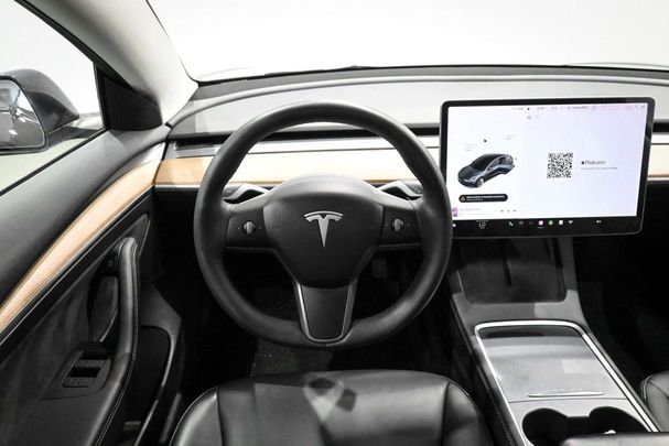 Tesla Model 3 Long Range AWD Dual Motor 324 kW image number 25