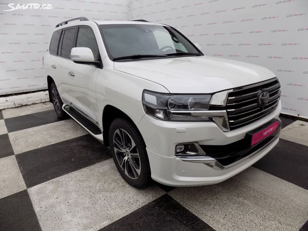 Toyota Land Cruiser V8 4.5 183 kW image number 3