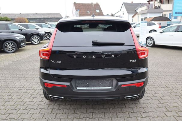 Volvo XC40 T3 115 kW image number 8