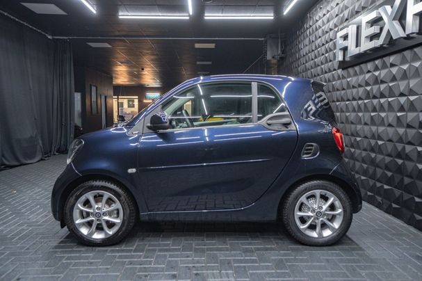 Smart ForTwo coupe prime 66 kW image number 4