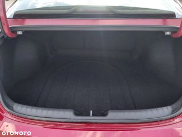 Car image 38
