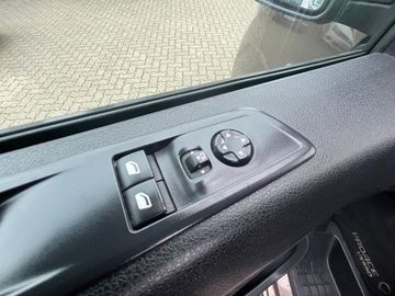 Car image 41