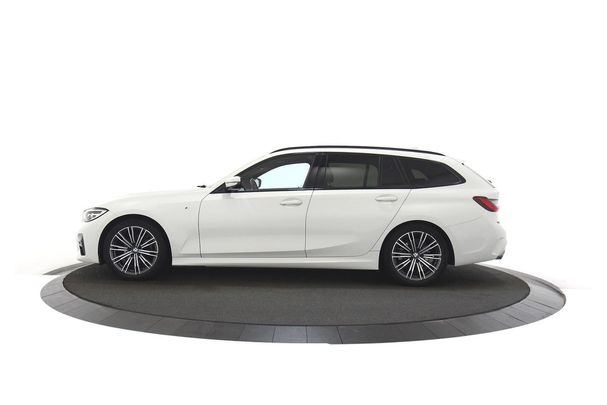 BMW 318i Touring M Sport 115 kW image number 9