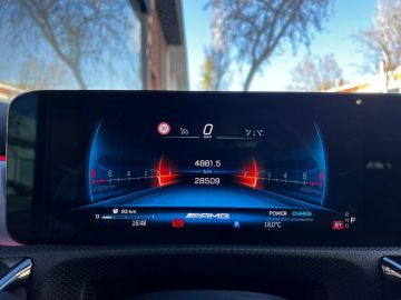 Car image 35
