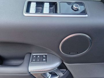 Car image 36