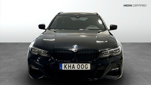 BMW 330 Touring xDrive 185 kW image number 8