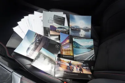 Car image 39