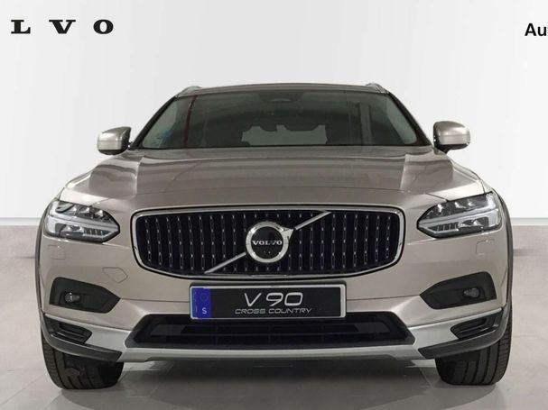 Volvo V90 Cross Country AWD B4 145 kW image number 3