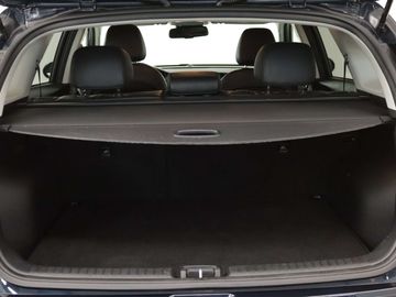 Car image 36