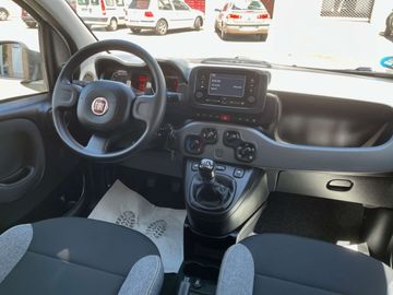 Car image 12