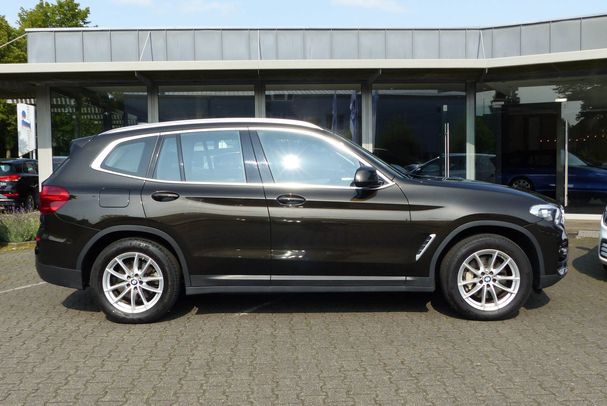 BMW X3 xDrive30i 185 kW image number 3