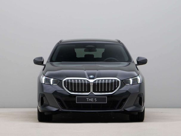 BMW 530 Touring 146 kW image number 6