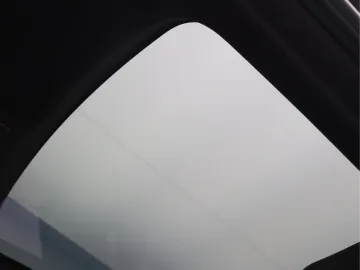 Car image 39
