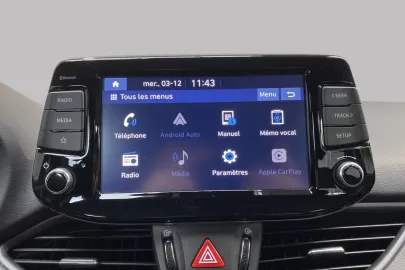 Car image 26