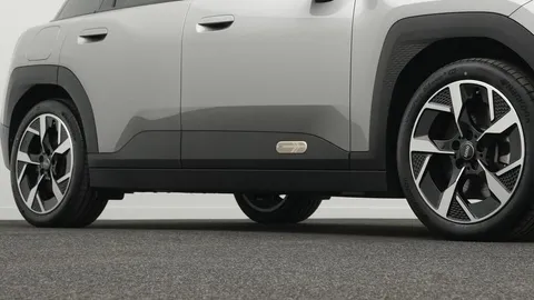 Car image 22