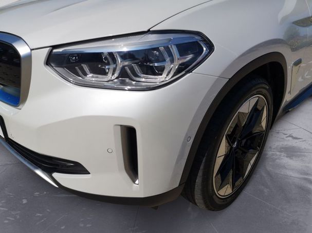 BMW iX3 Impressive 210 kW image number 14