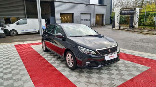 Peugeot 308 PureTech 110 Active 81 kW image number 1