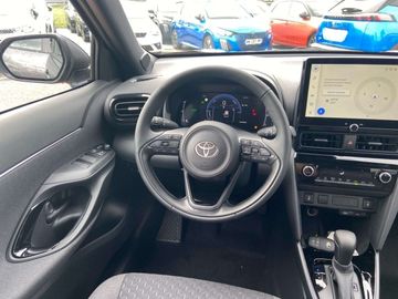 Car image 21